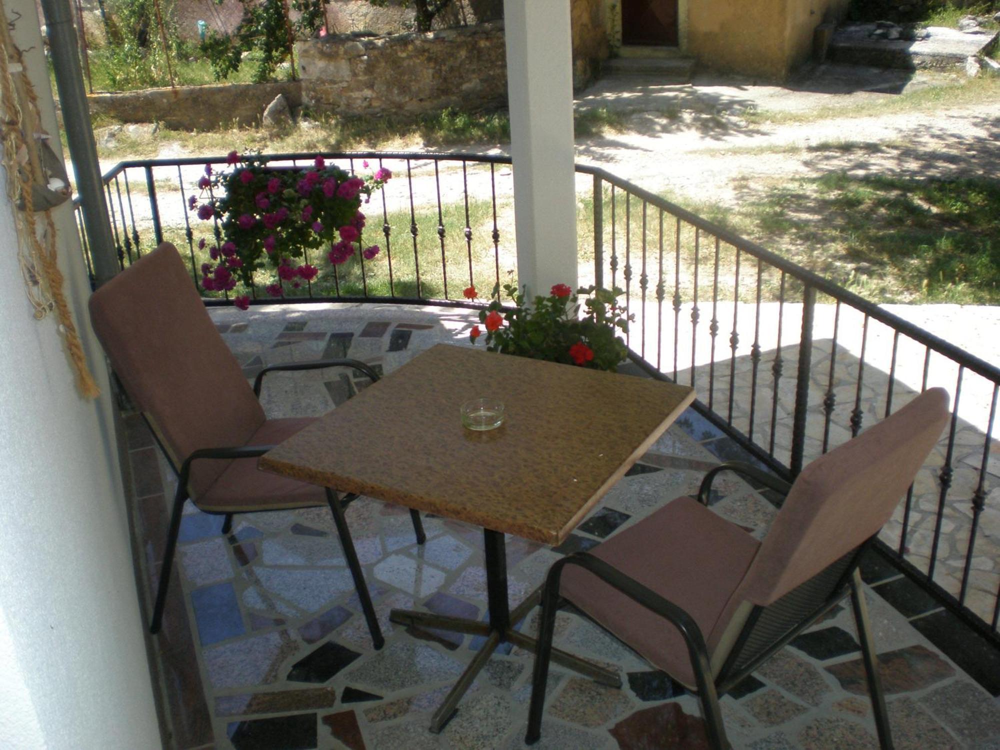 Guest House Renata Plomin Extérieur photo